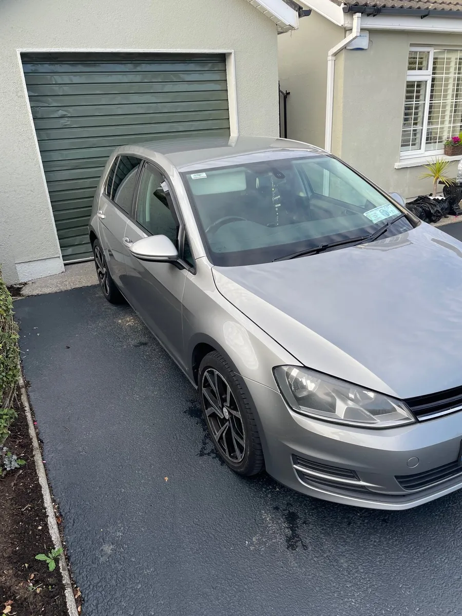 Volkswagen Golf - Image 4