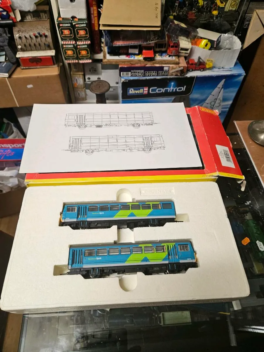Hornby OO Gauge Northern Spirit Rail Bus - Image 3