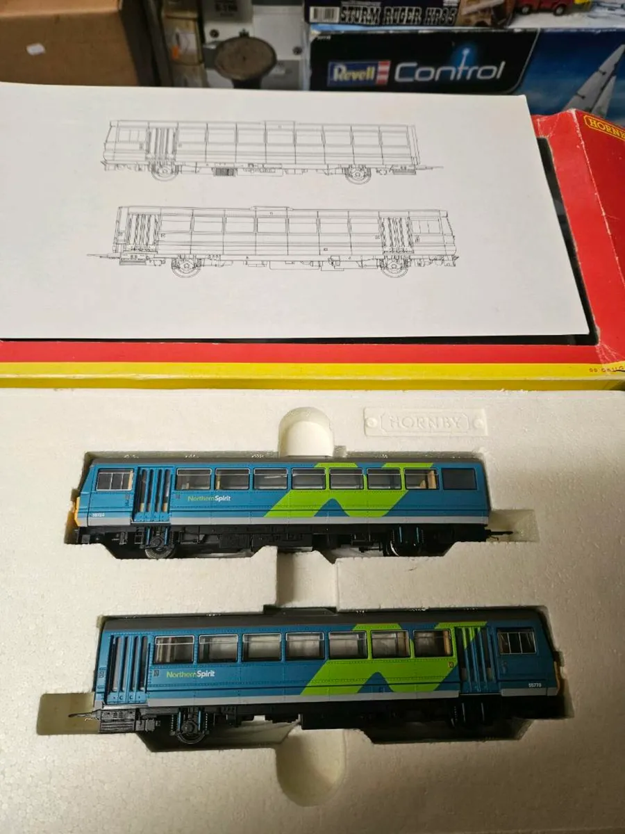Hornby OO Gauge Northern Spirit Rail Bus - Image 4