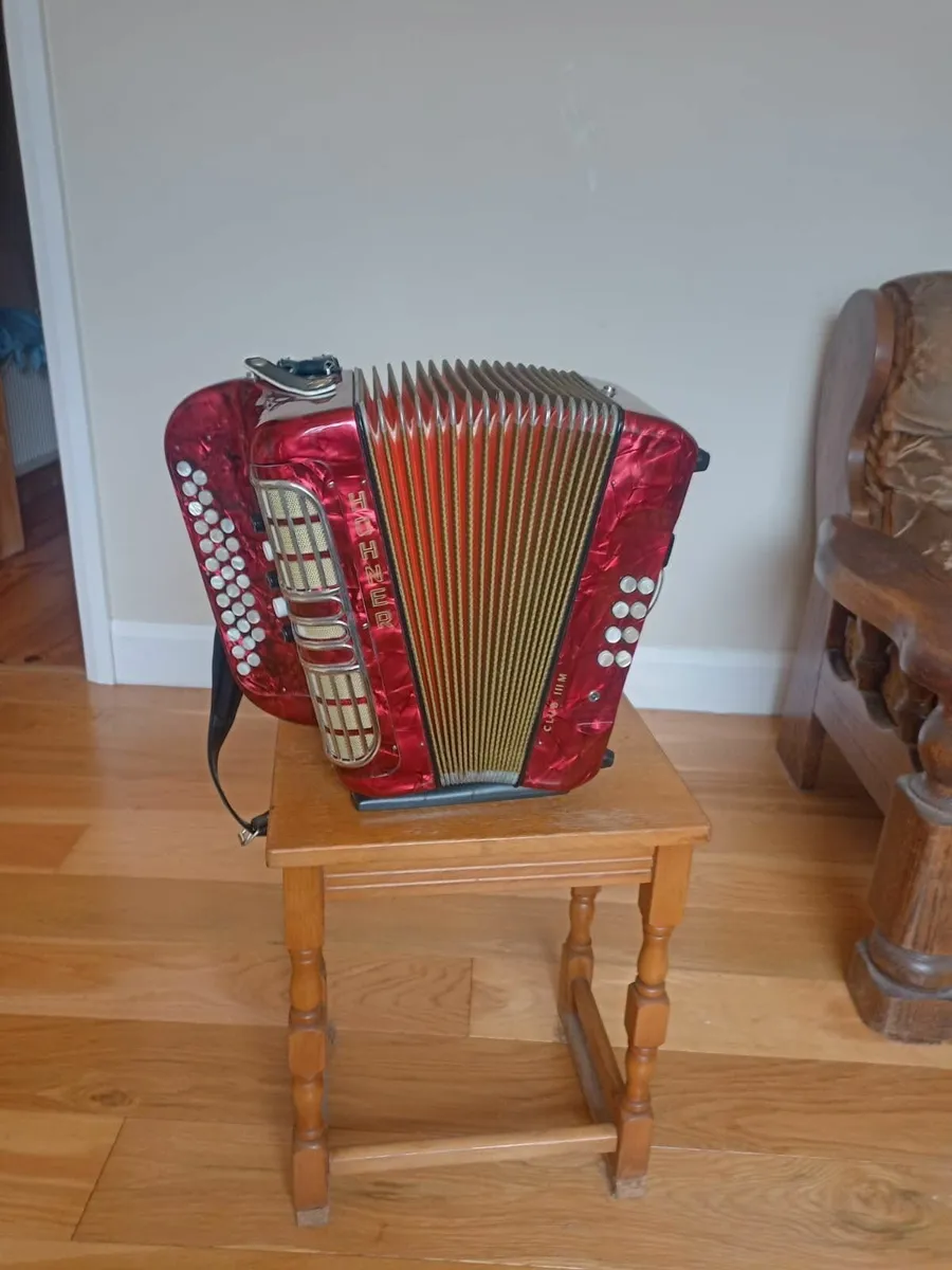 Accordion for sale - Image 1