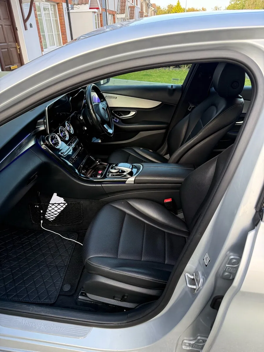 Mercedes Benz C-220 sport - Image 3