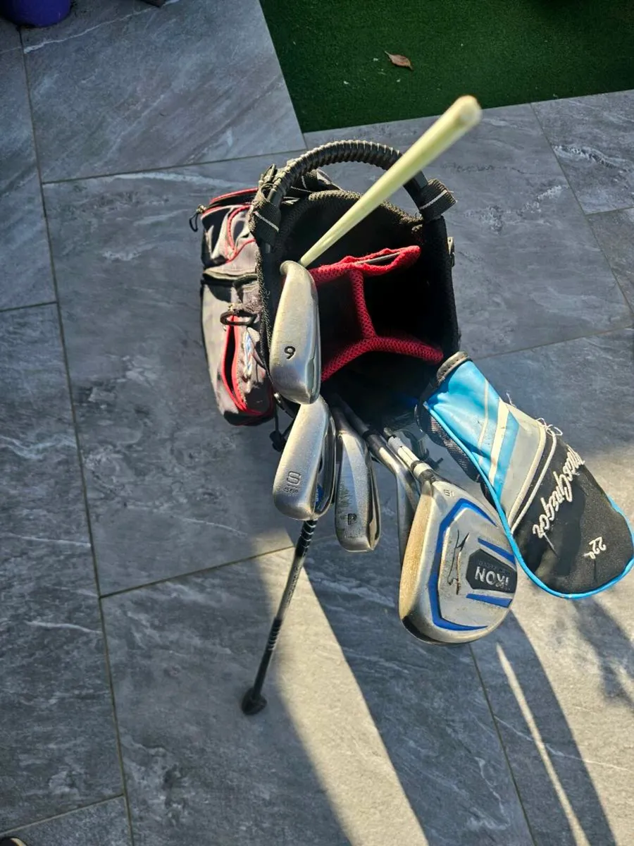 Kids Golf Set Plus Bag - Image 2