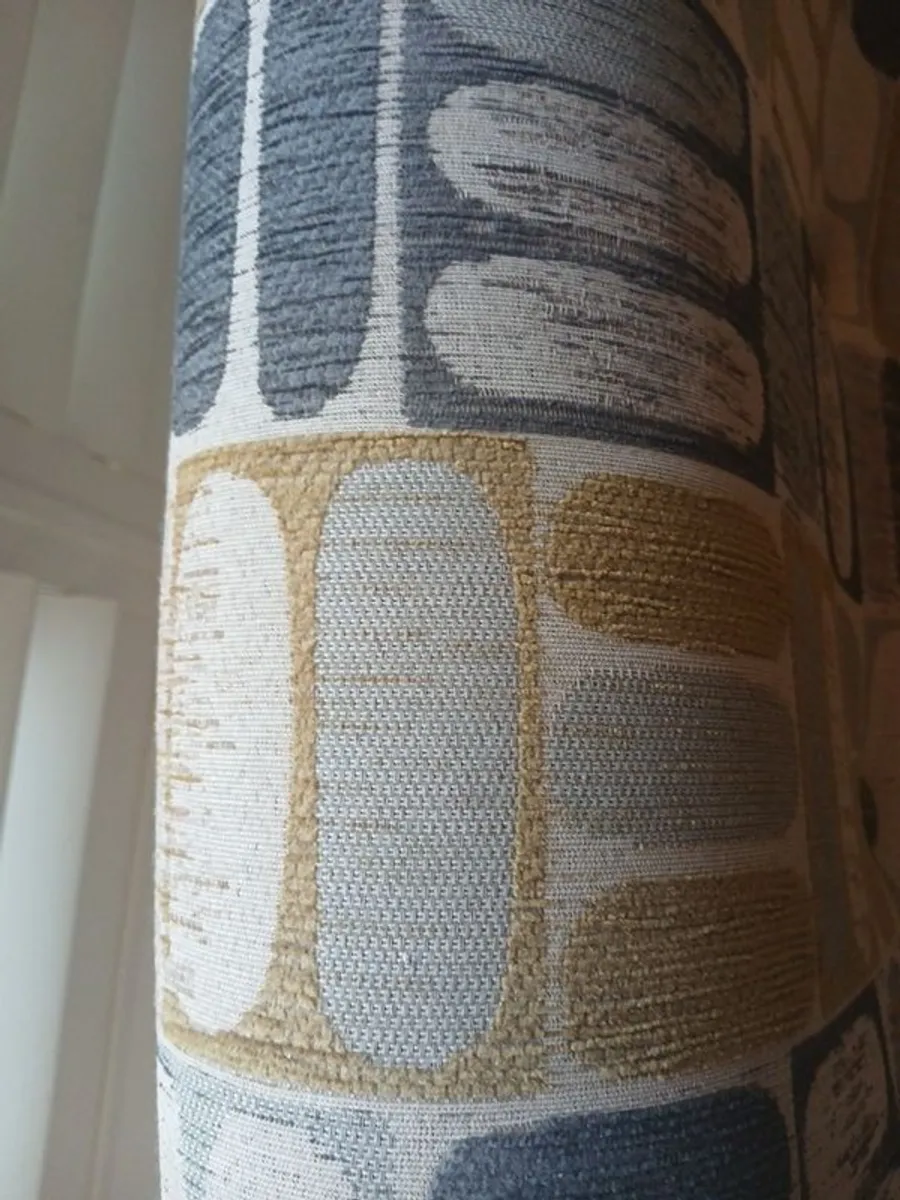 armchair - Image 3