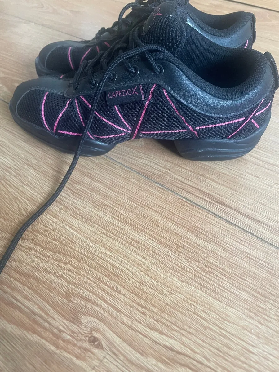 Dance shoe - Image 3