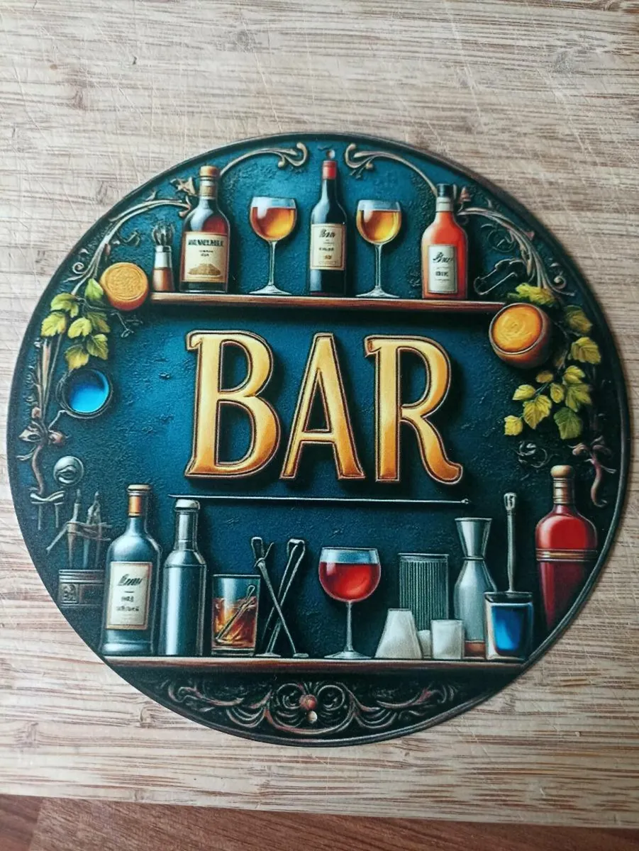 Beer signs metal 8"/8" &12"/8" - Image 1