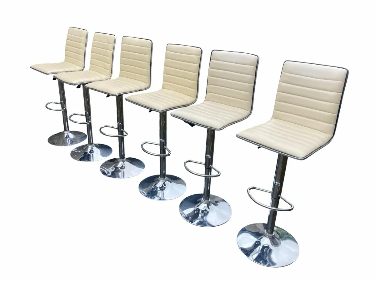 Stools - High x 6. - Image 3