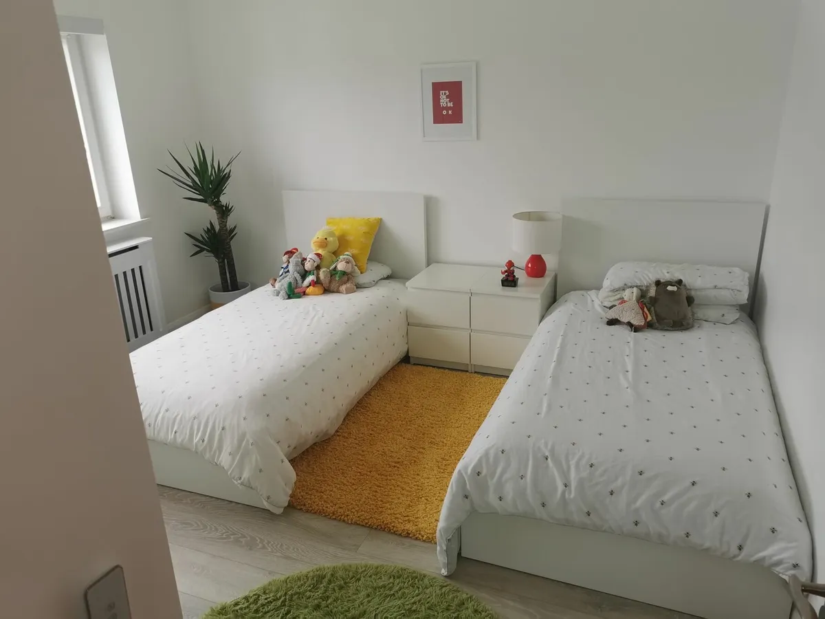 White Single beds (new) - Image 1