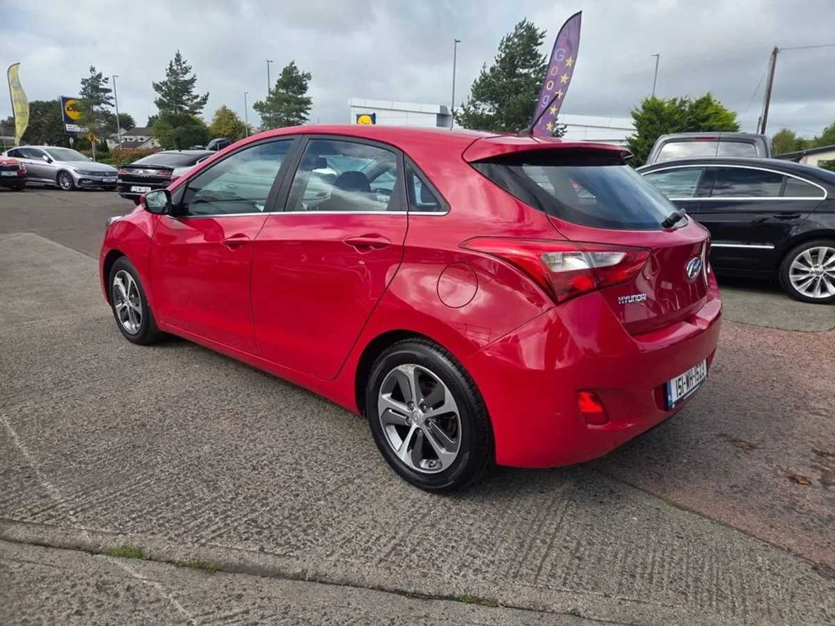 Hyundai i30 5DR - Image 4