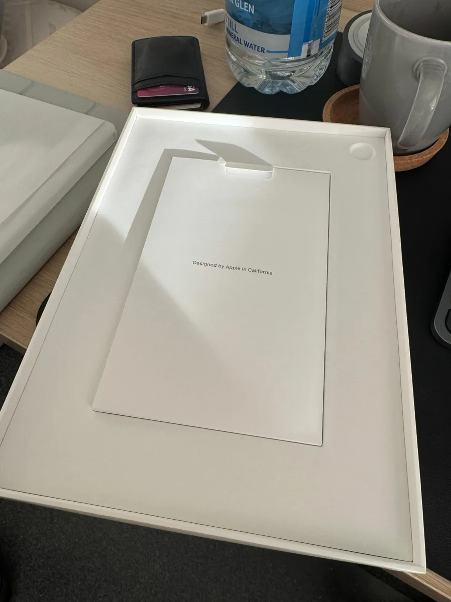 iPad 10th Gen | 64GB | SILVER | BATTERY 100% - Image 4