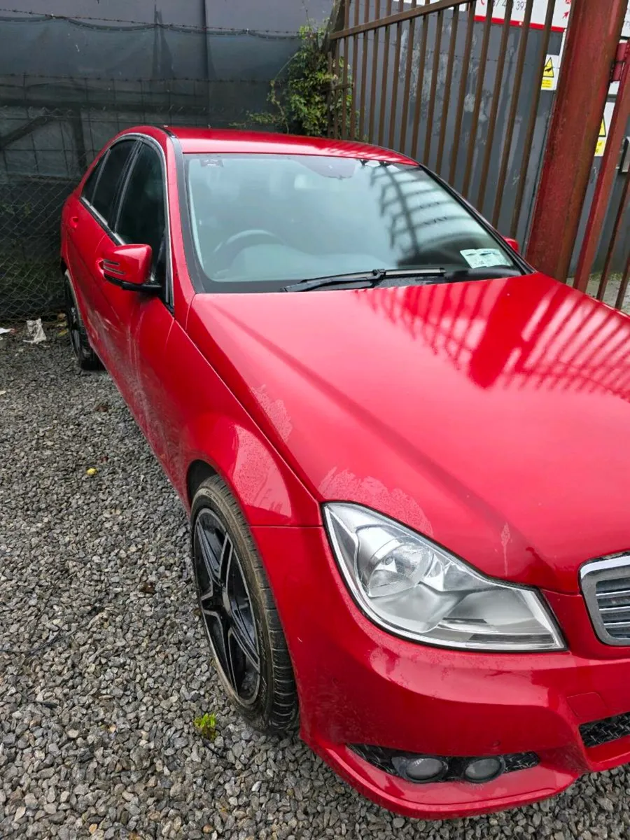 Mercedes c220 parts - Image 2