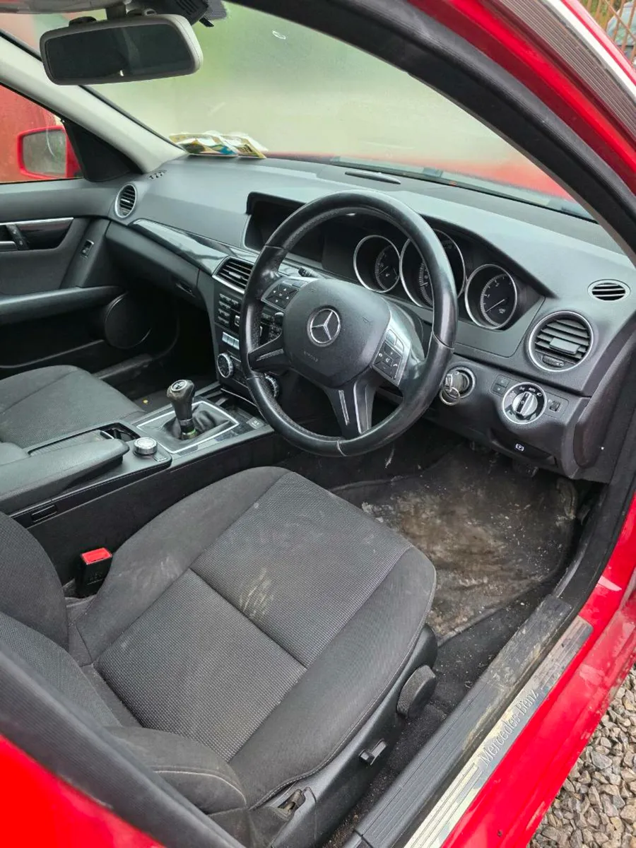 Mercedes c220 parts - Image 3