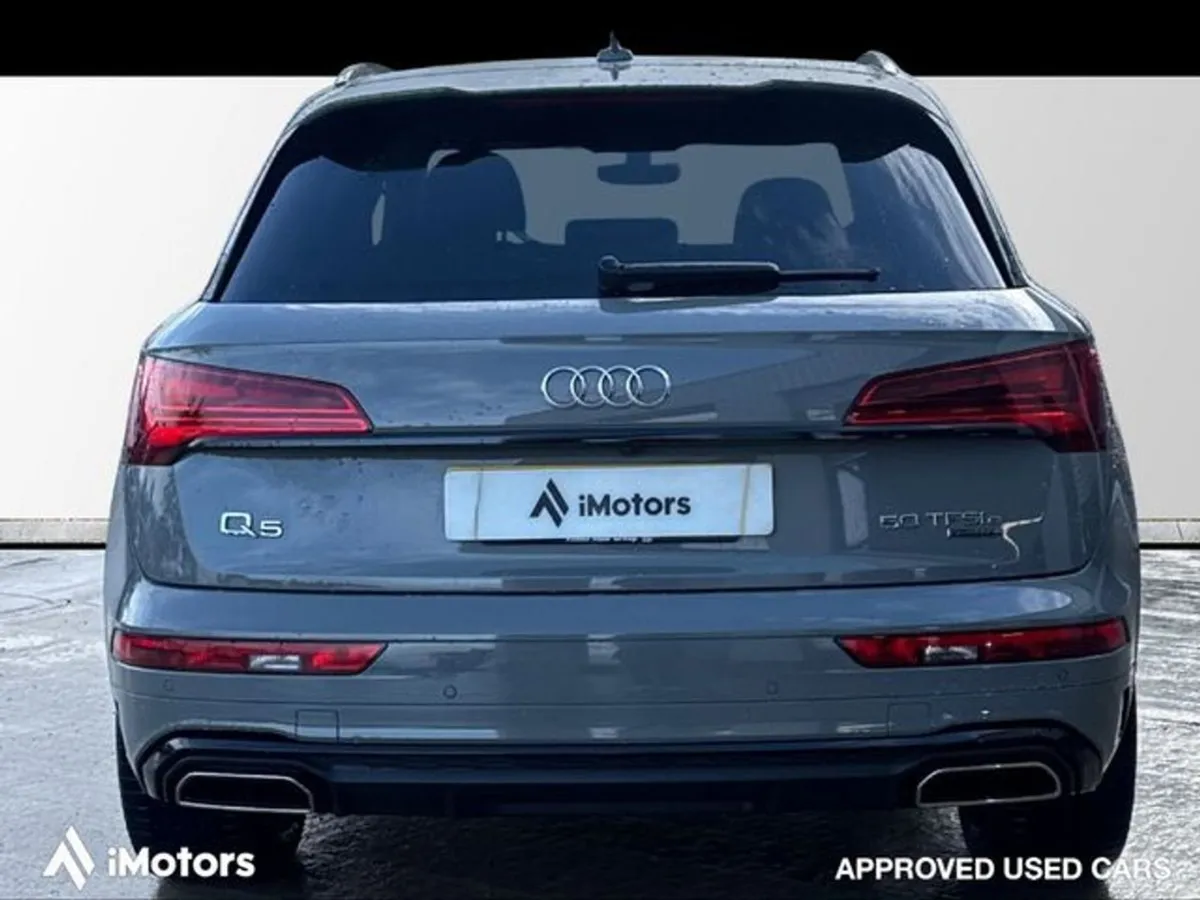 Audi Q5 S-line Quattro Phev - Image 4