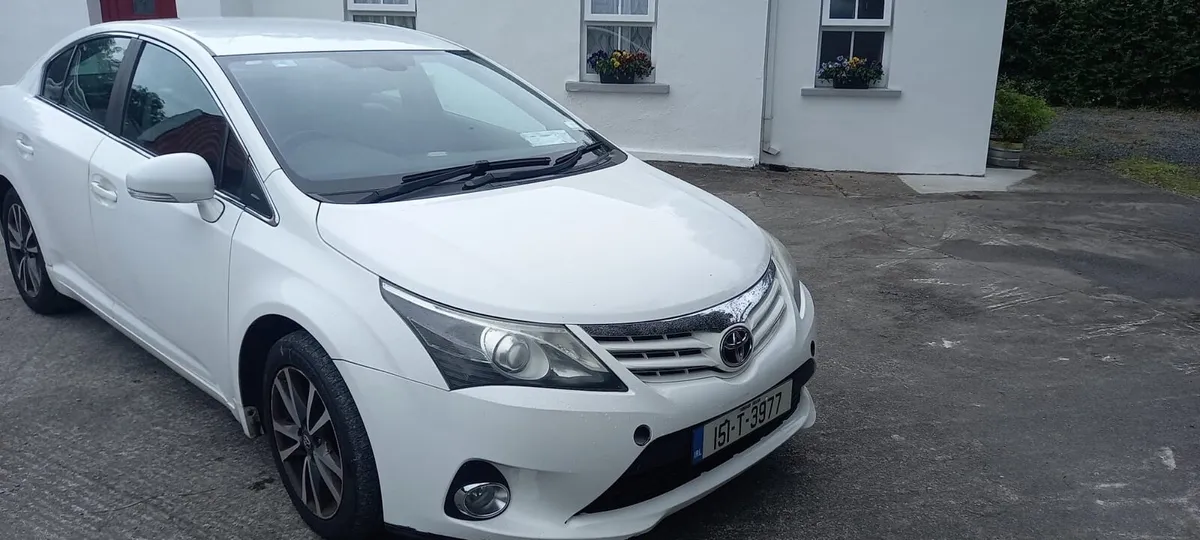 2015 Toyota Avensis 2.0 Diesel - Image 1