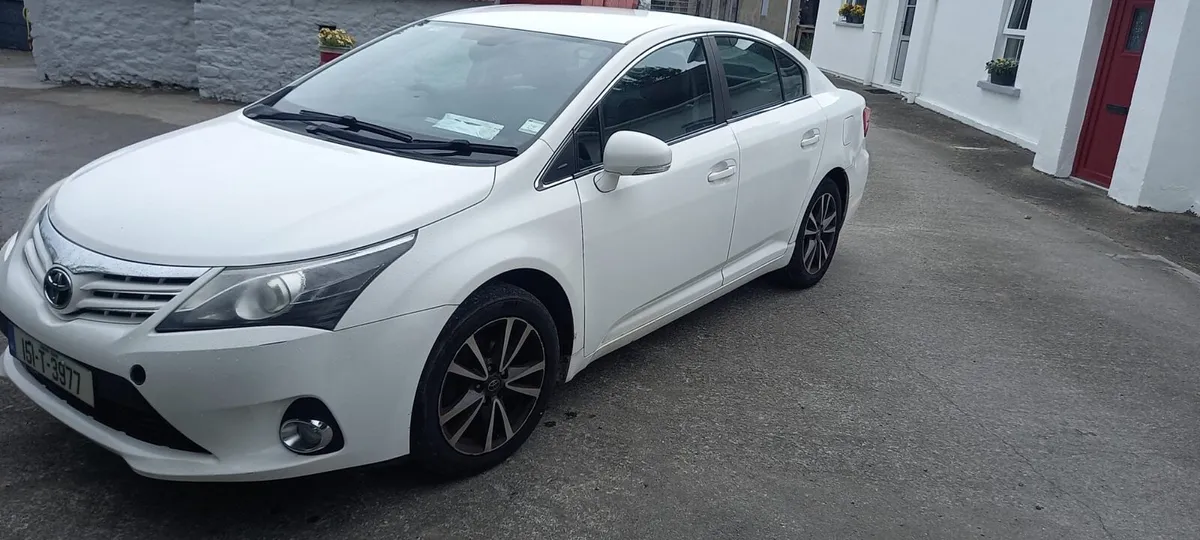 2015 Toyota Avensis 2.0 Diesel - Image 3