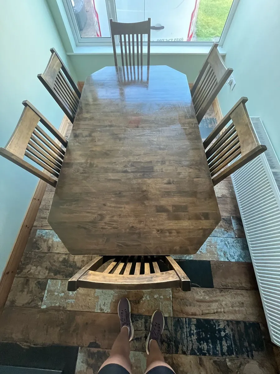 Kitchen Table - Image 1