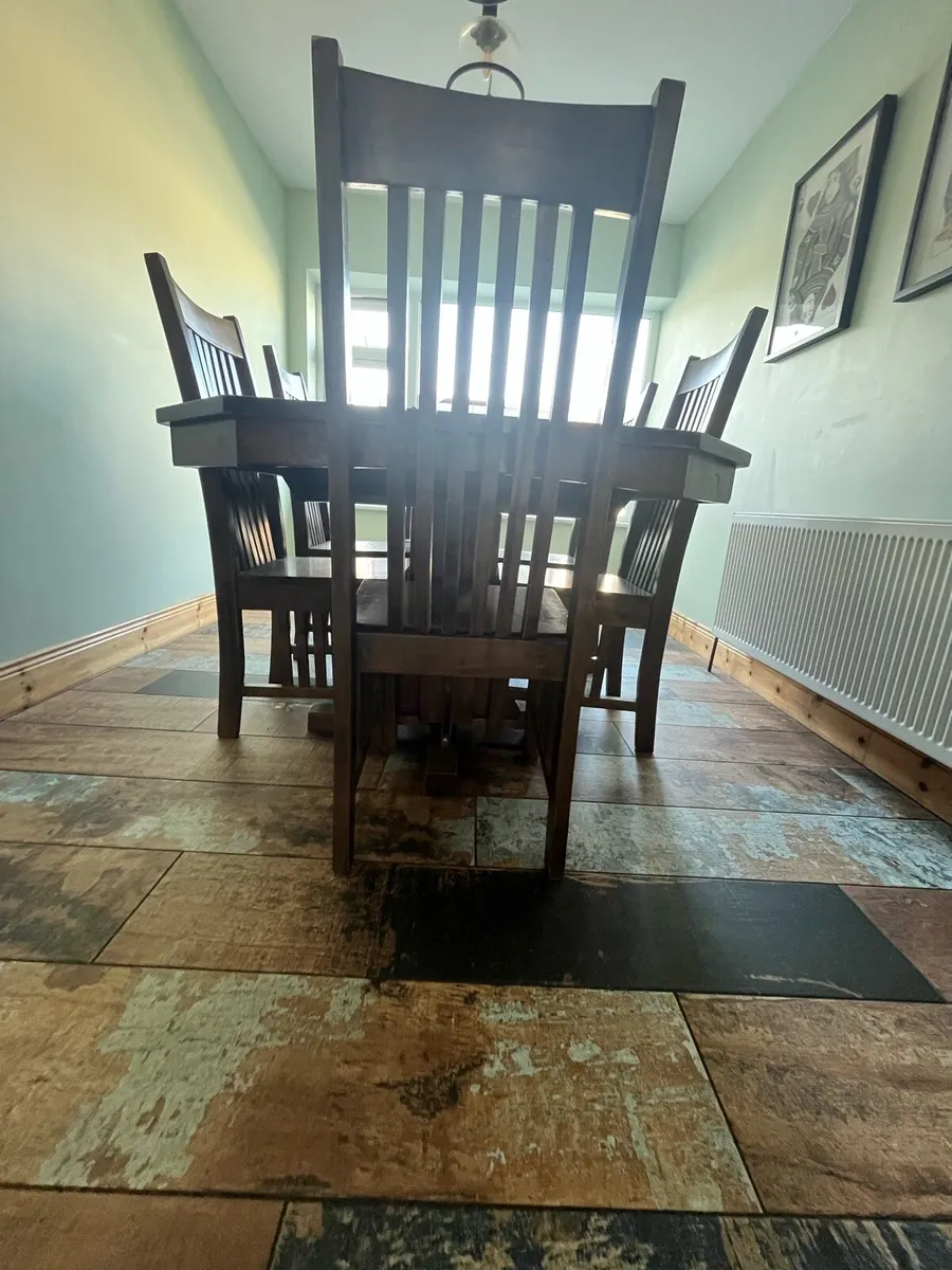 Kitchen Table - Image 3