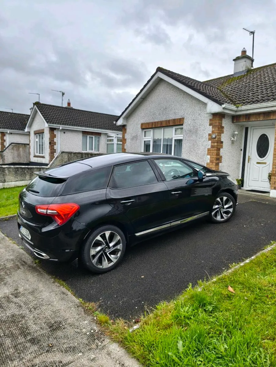 Citroen DS5 2.0 HDI Sport 160BHP - Image 2