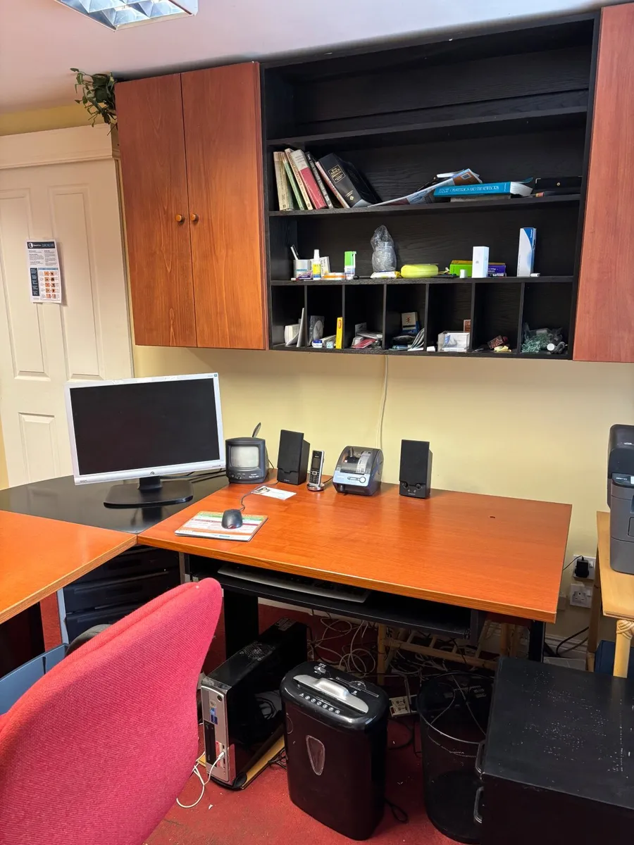Office Desk - Image 3