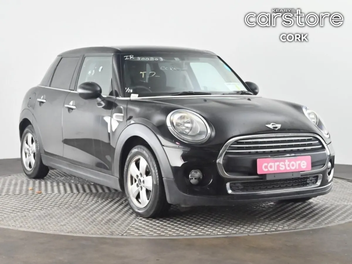 MINI Cooper Cooper - Image 1