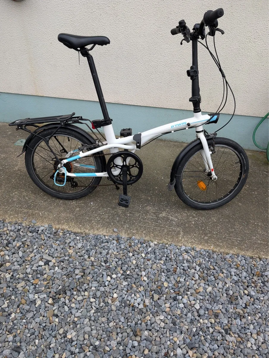 Folding Bicycle and Dog Trailer - Image 1