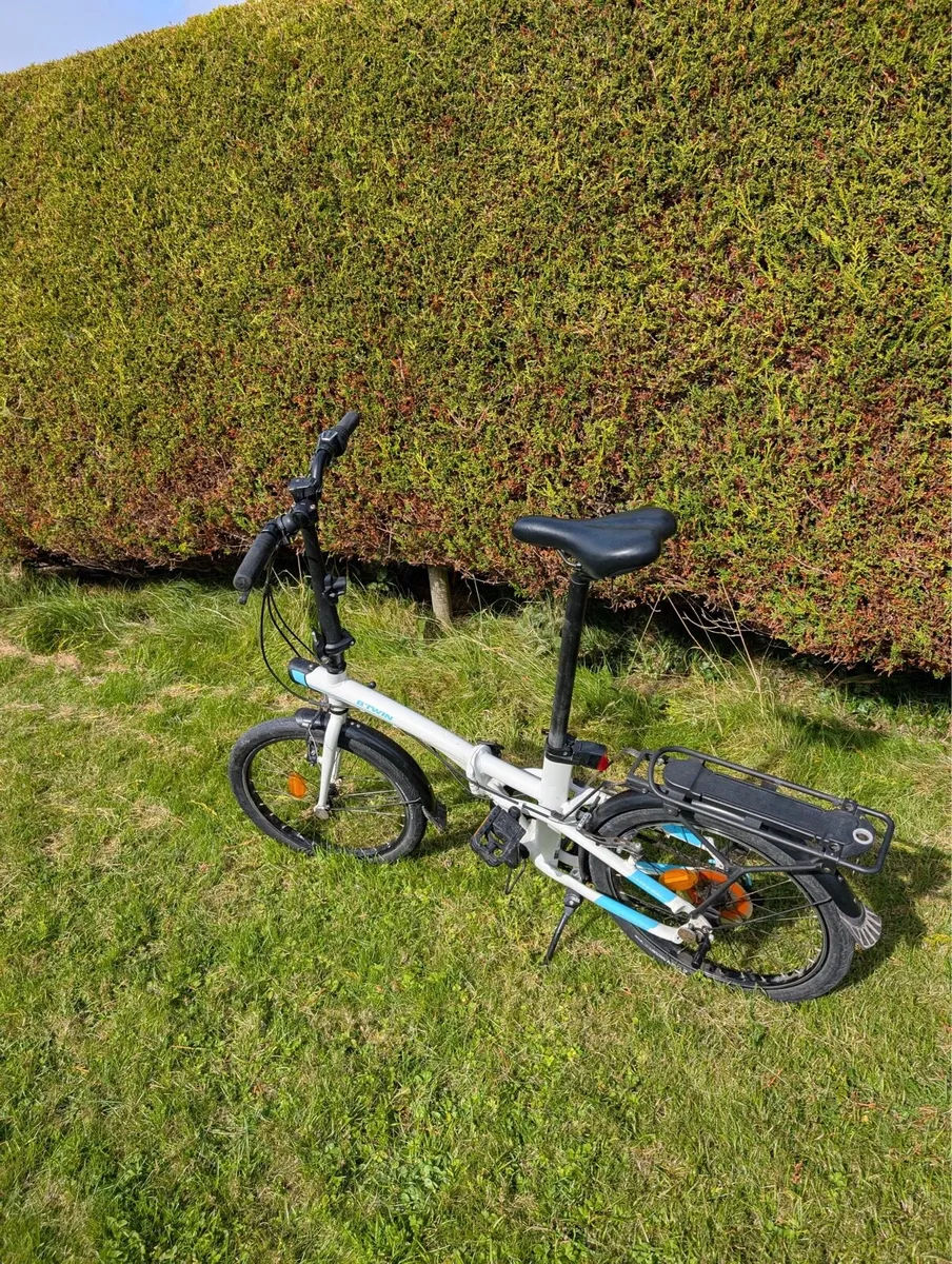 Folding Bicycle and Dog Trailer - Image 4