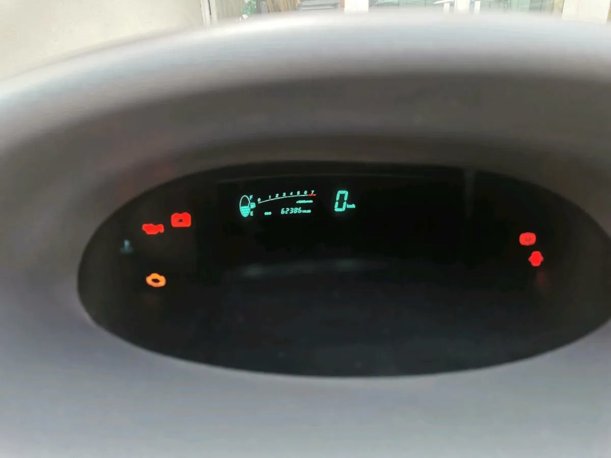 Toyota Yaris 1.0 New Nct 04-10-2026 - Image 4