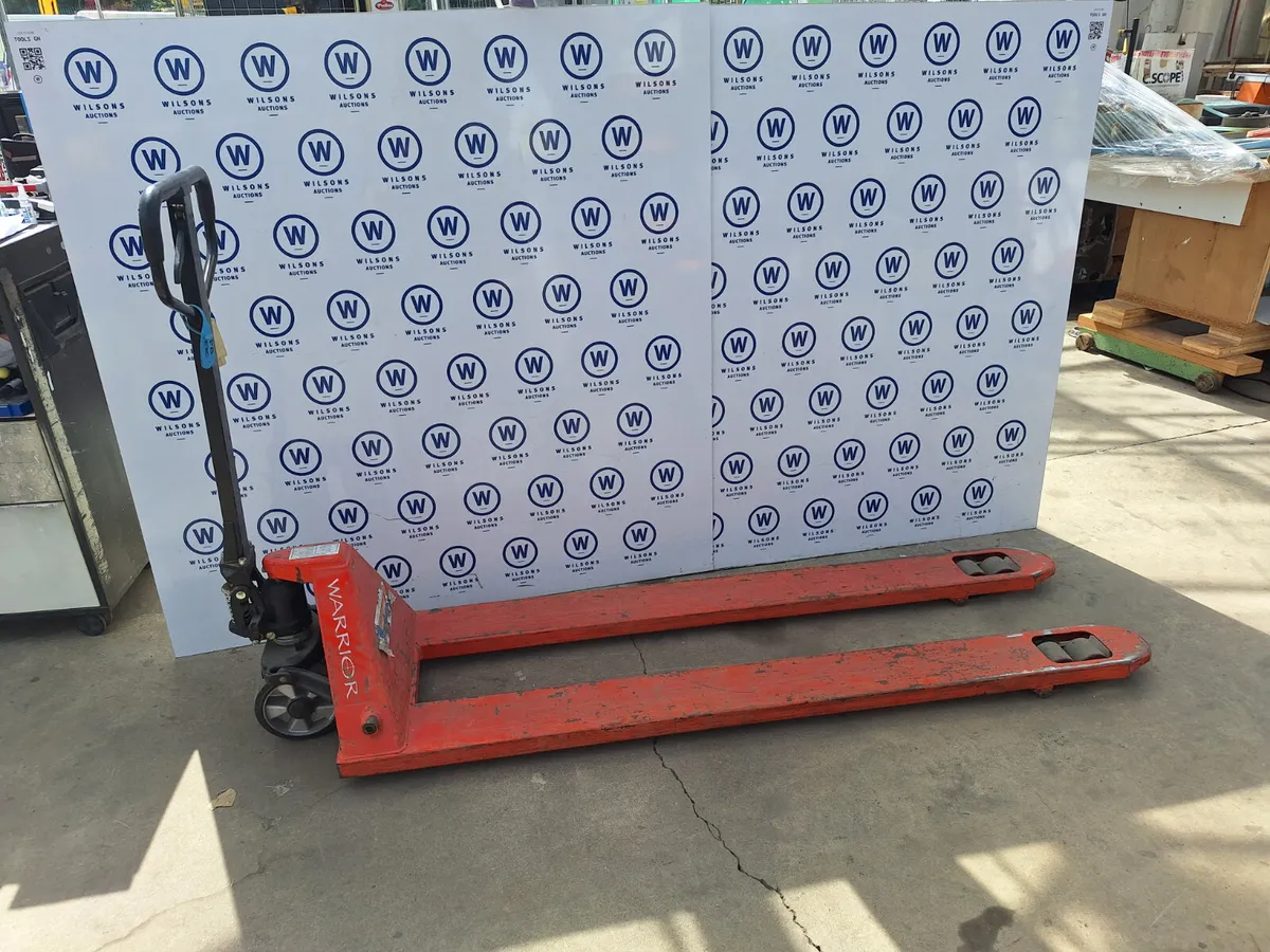 Small Tools & Equipment For Auction - Image 2