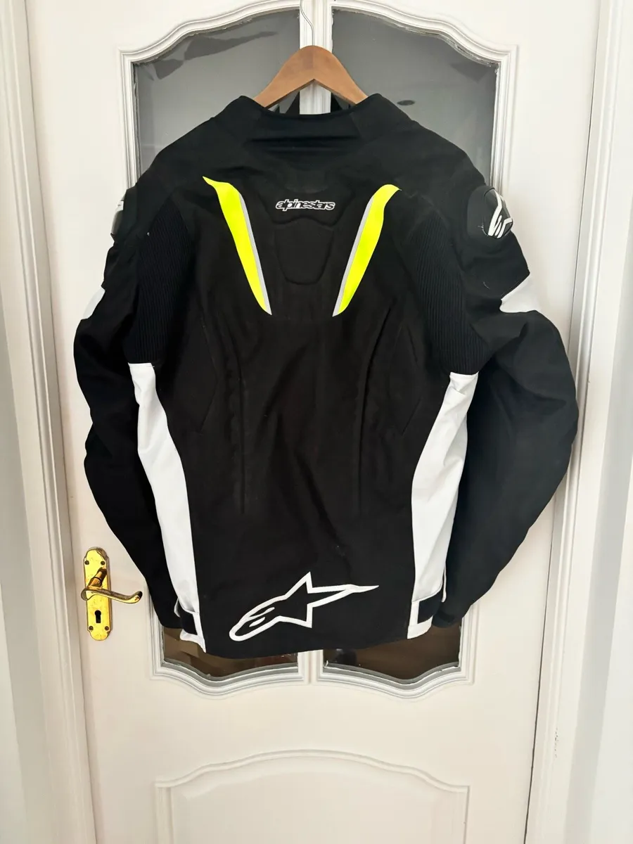 Alpinestars Motorbike Jacket 2XL - like new - Image 3