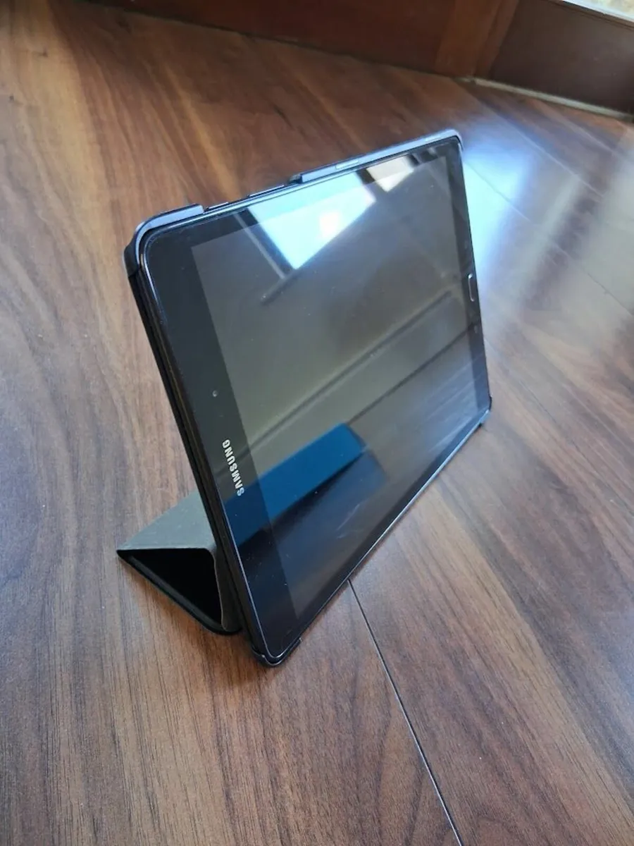 Samsung Galaxy tablet with SD card & case. - Image 3