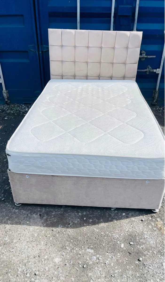 Small double bedframe with mattress - Image 1