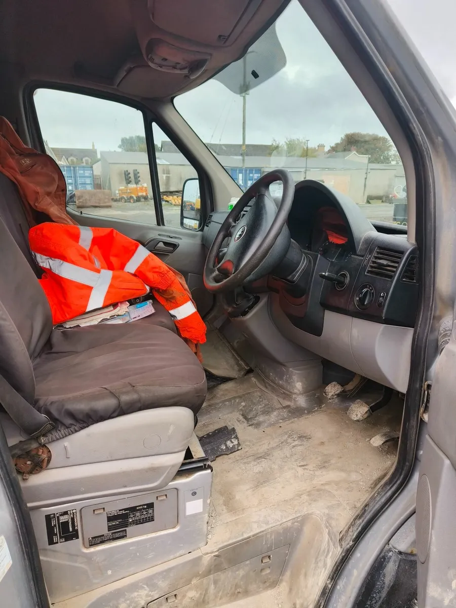 Volkswagen Crafter 2009 - Image 4