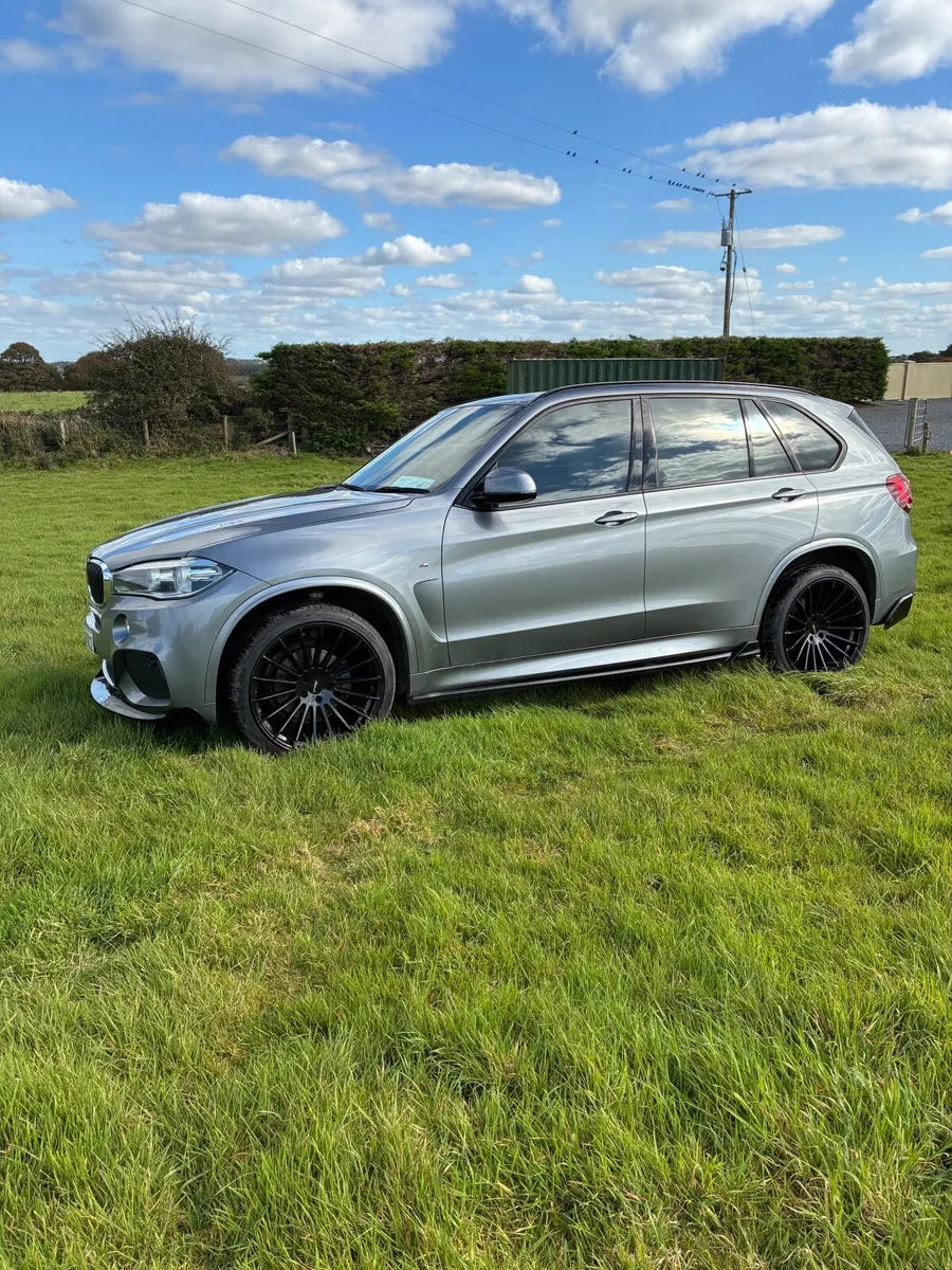 BMW X5 2015 25D XDRIVE M-SPORT N1 CREWCAB PAN ROOF - Image 1