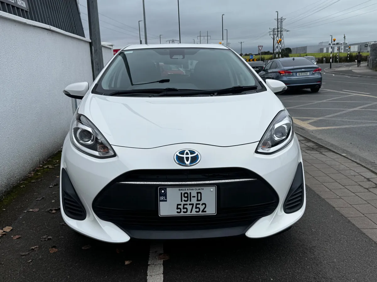 Toyota Aqua 2019 1.5 hybrid automatic - Image 2