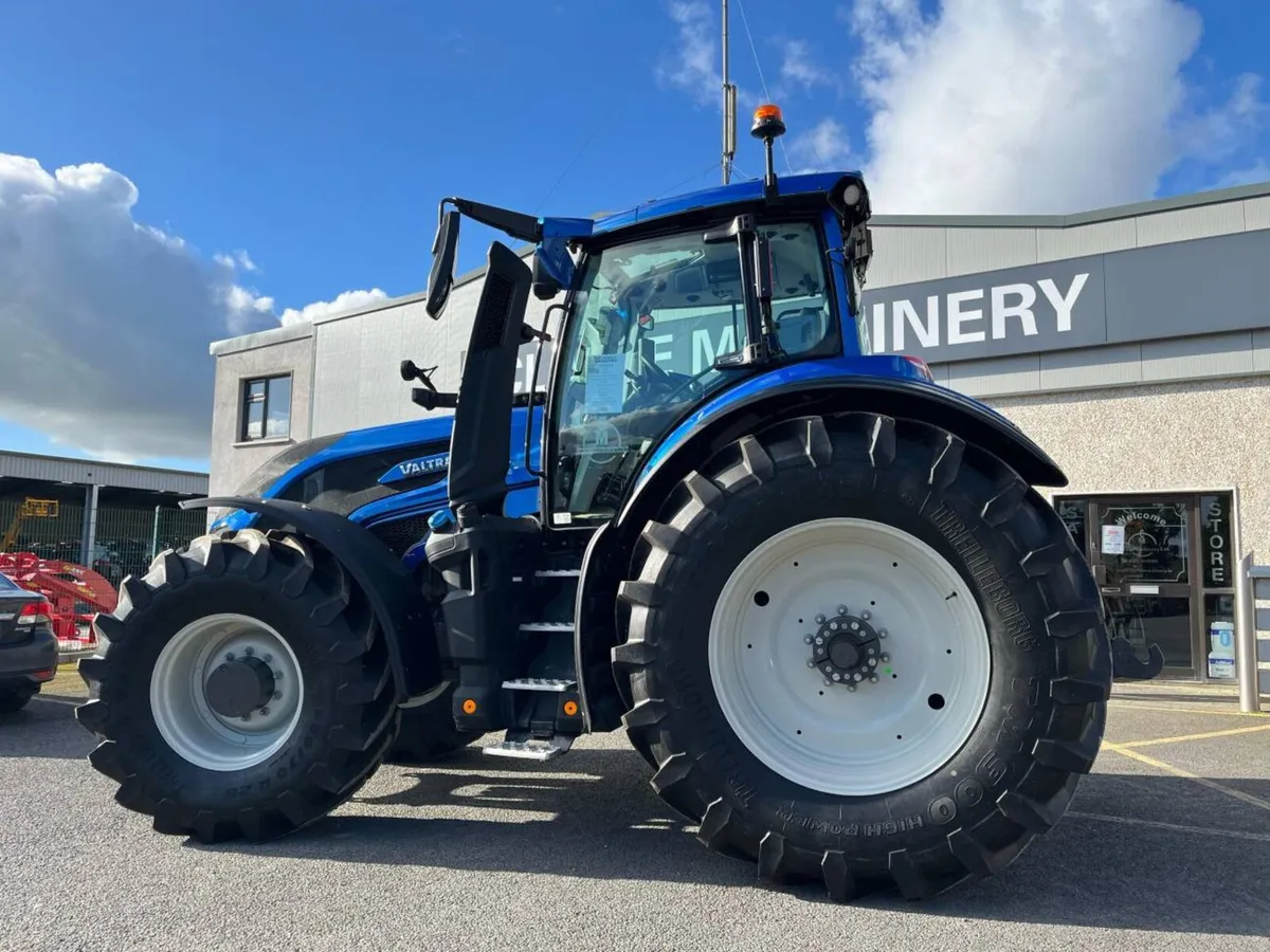 New Valtra Q305 Direct - Image 2