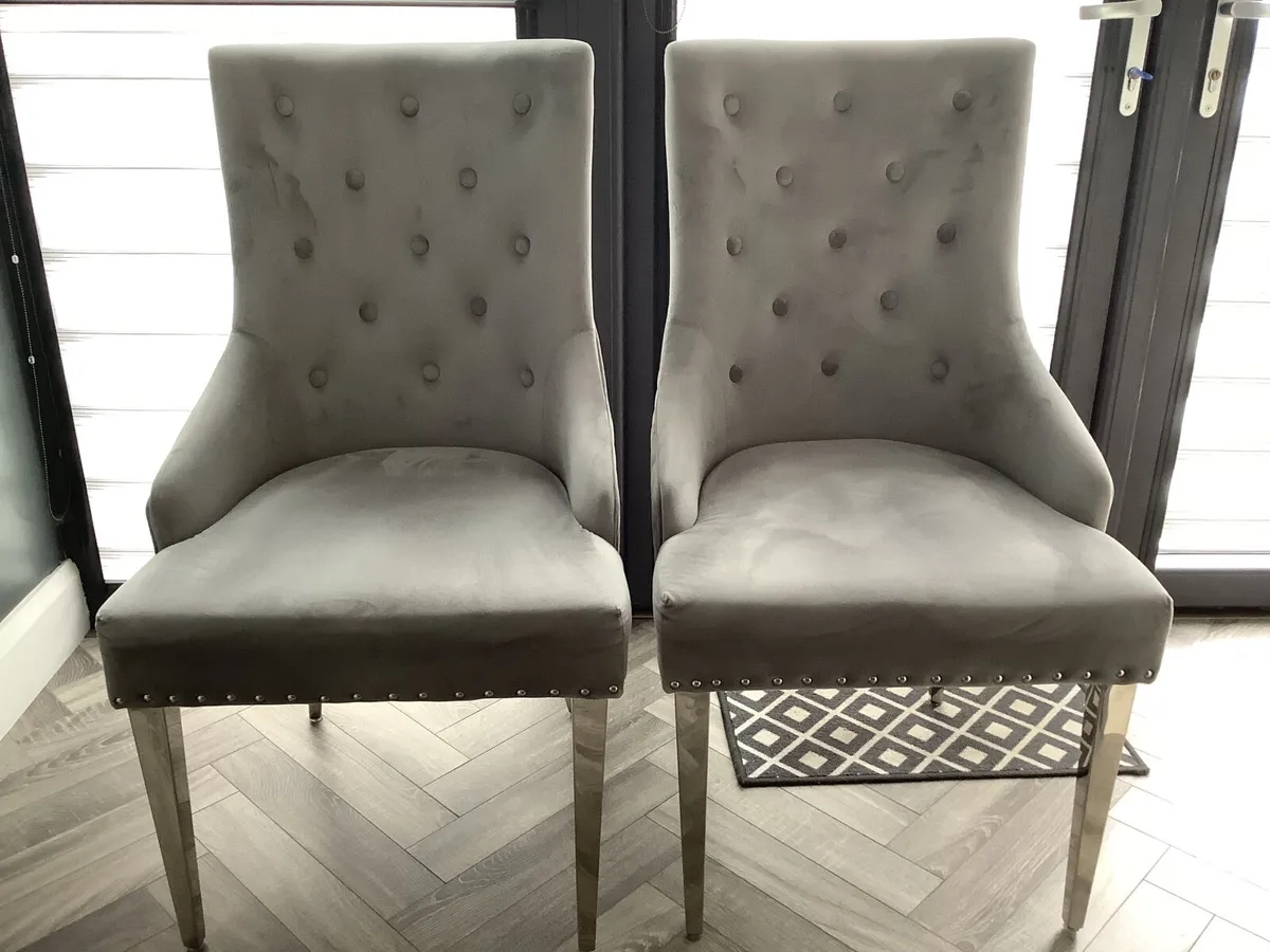Chairs - Image 4