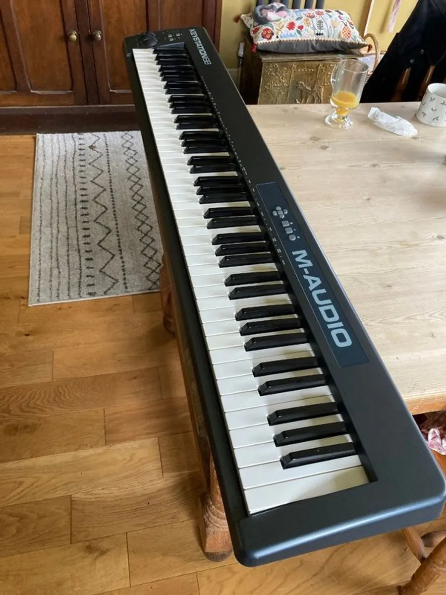 M Audio Keystation 88 Midi Keyboard - Image 2