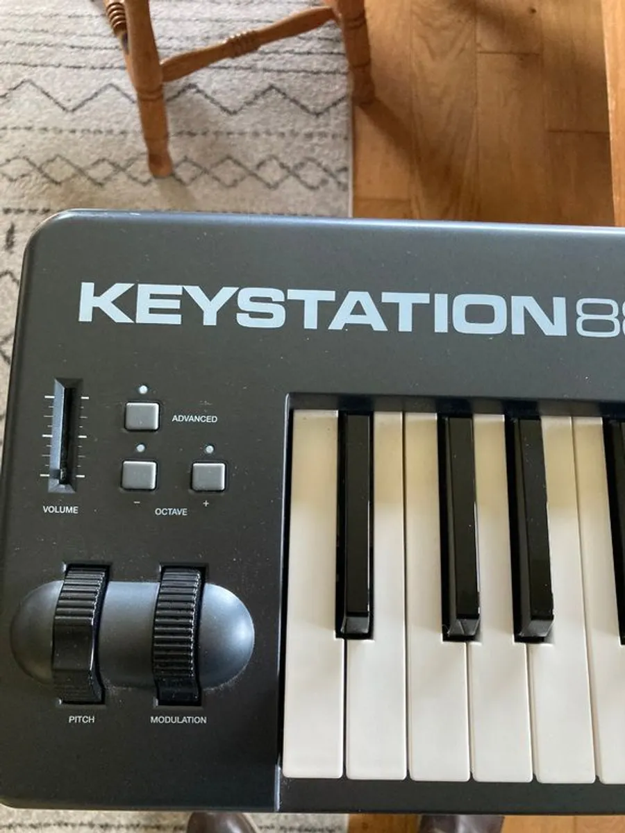 M Audio Keystation 88 Midi Keyboard - Image 4