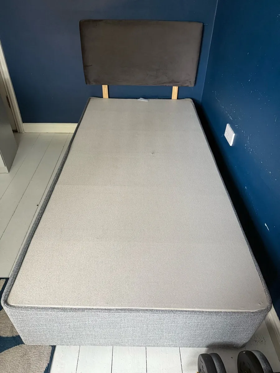 Single Bed - Base and headboard - Image 1