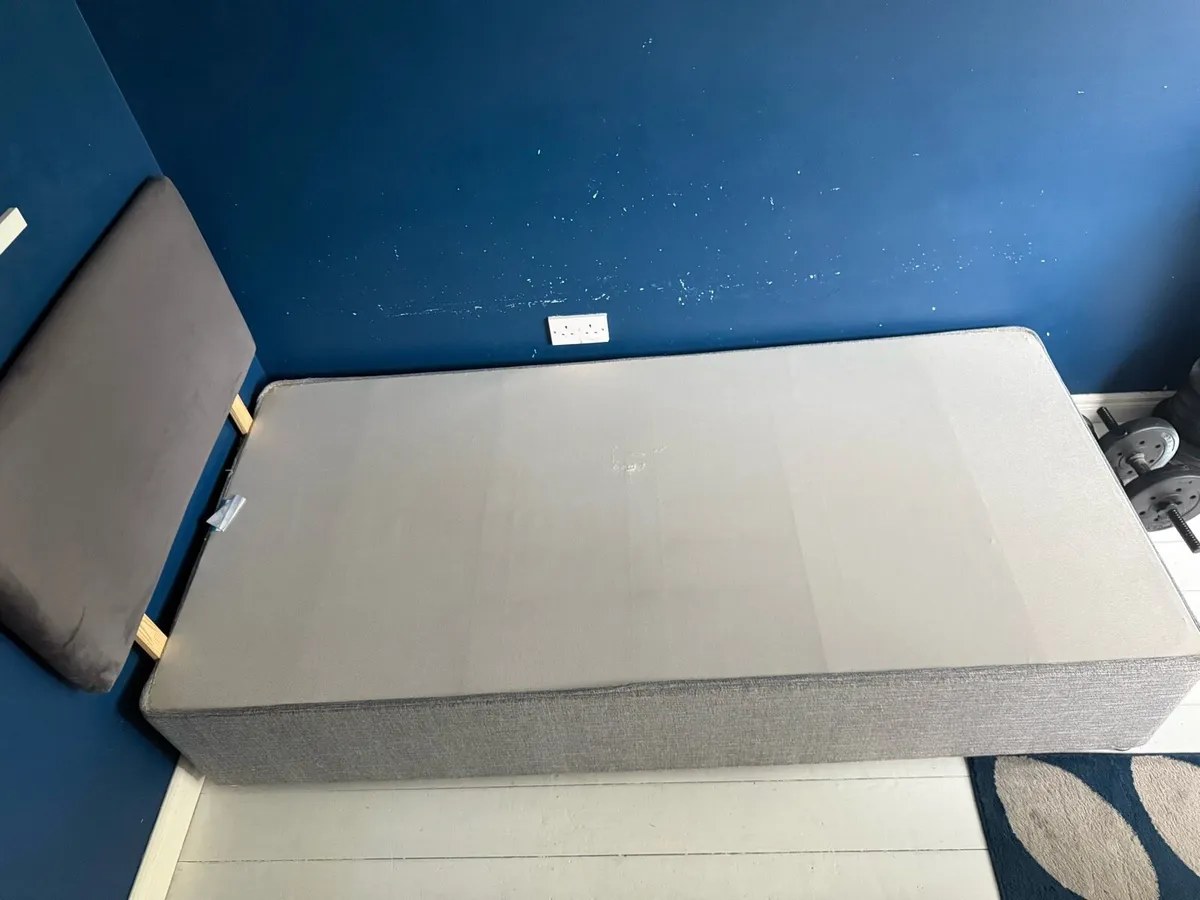 Single Bed - Base and headboard - Image 2