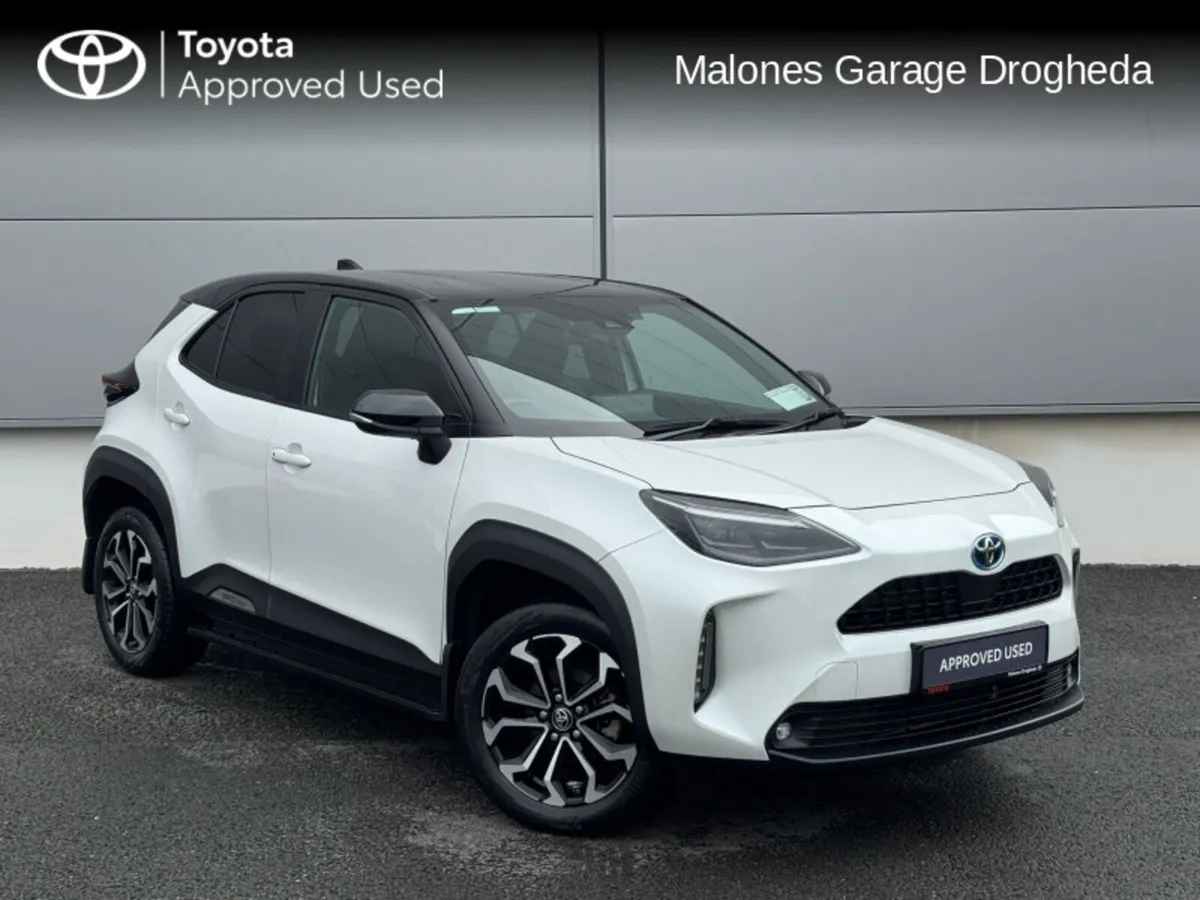 Toyota Yaris Cross YARIS CROSS LUNA SPORT - Image 1