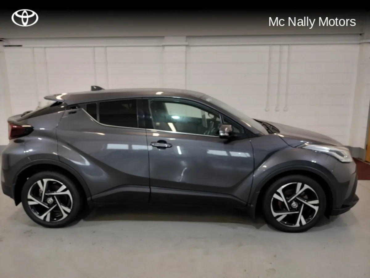 Toyota C-HR HYBRID SPORT LOW KMS - Image 4