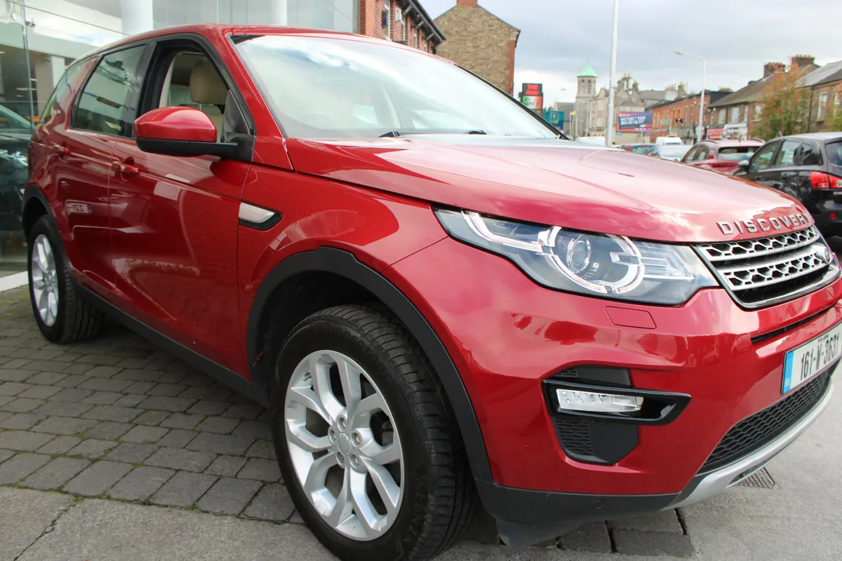 Land Rover Discovery Sport HSE 7 SEAT AUTO 2016 - Image 2