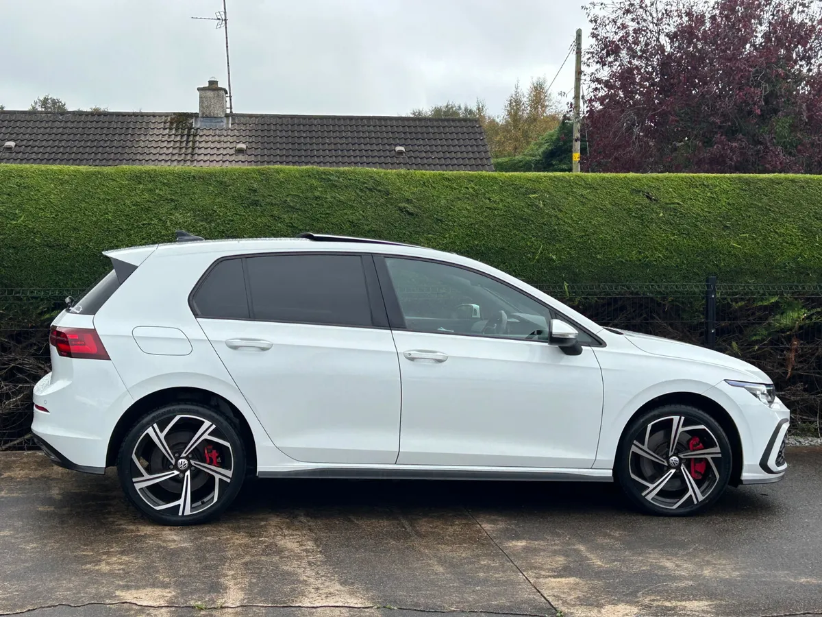 21 Volkswagen Golf 1.4 Hybrid GTE €23000 inc Vrt - Image 4