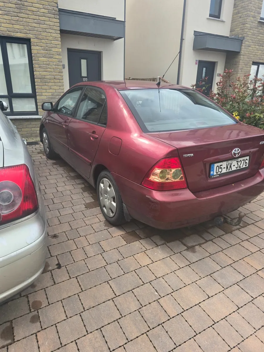 Toyota Corolla 2005 - Image 1
