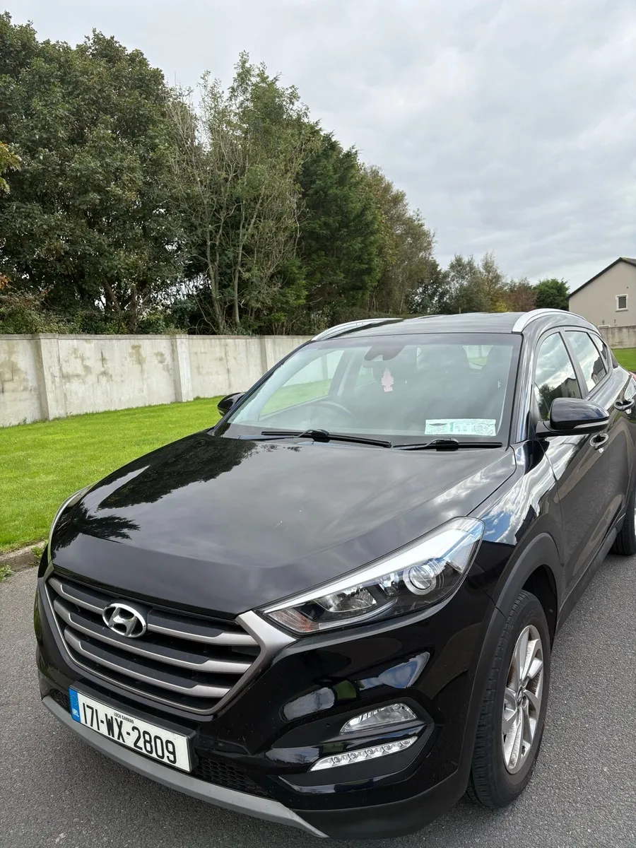 Hyundai Tucson CRDI SE NAV Diesel - Image 3
