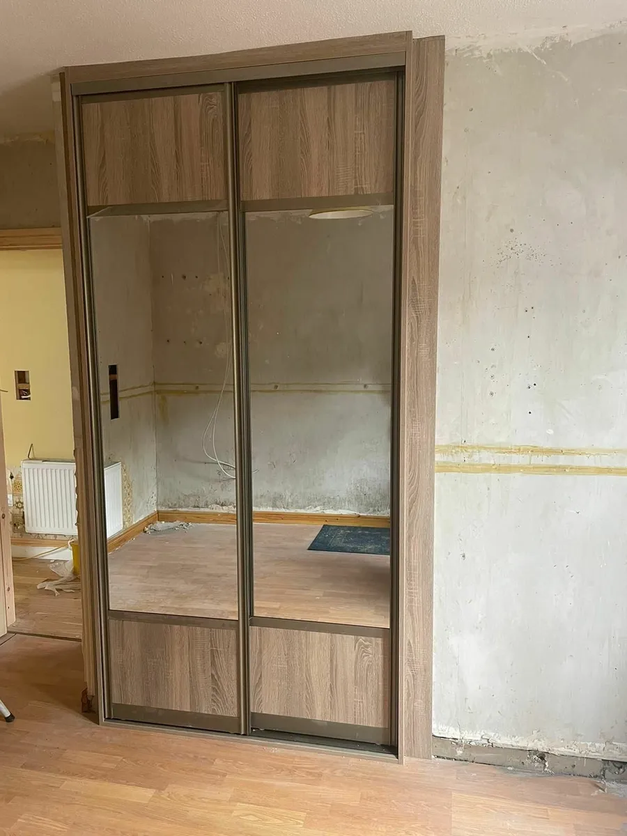 Carpenter - Image 2