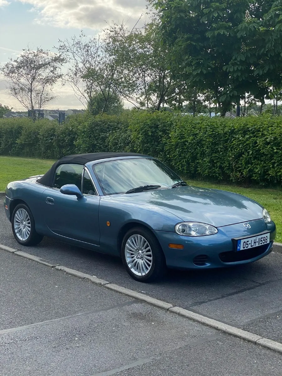 Mazda MX-5 2005 1.8 L Arctic Edition - Image 1