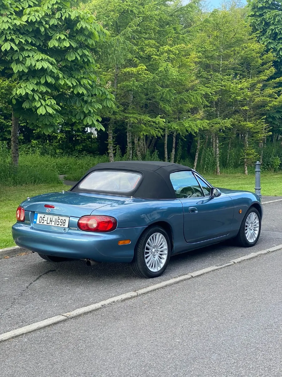 Mazda MX-5 2005 1.8 L Arctic Edition - Image 3