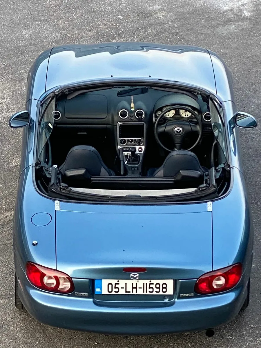 Mazda MX-5 2005 1.8 L Arctic Edition - Image 4