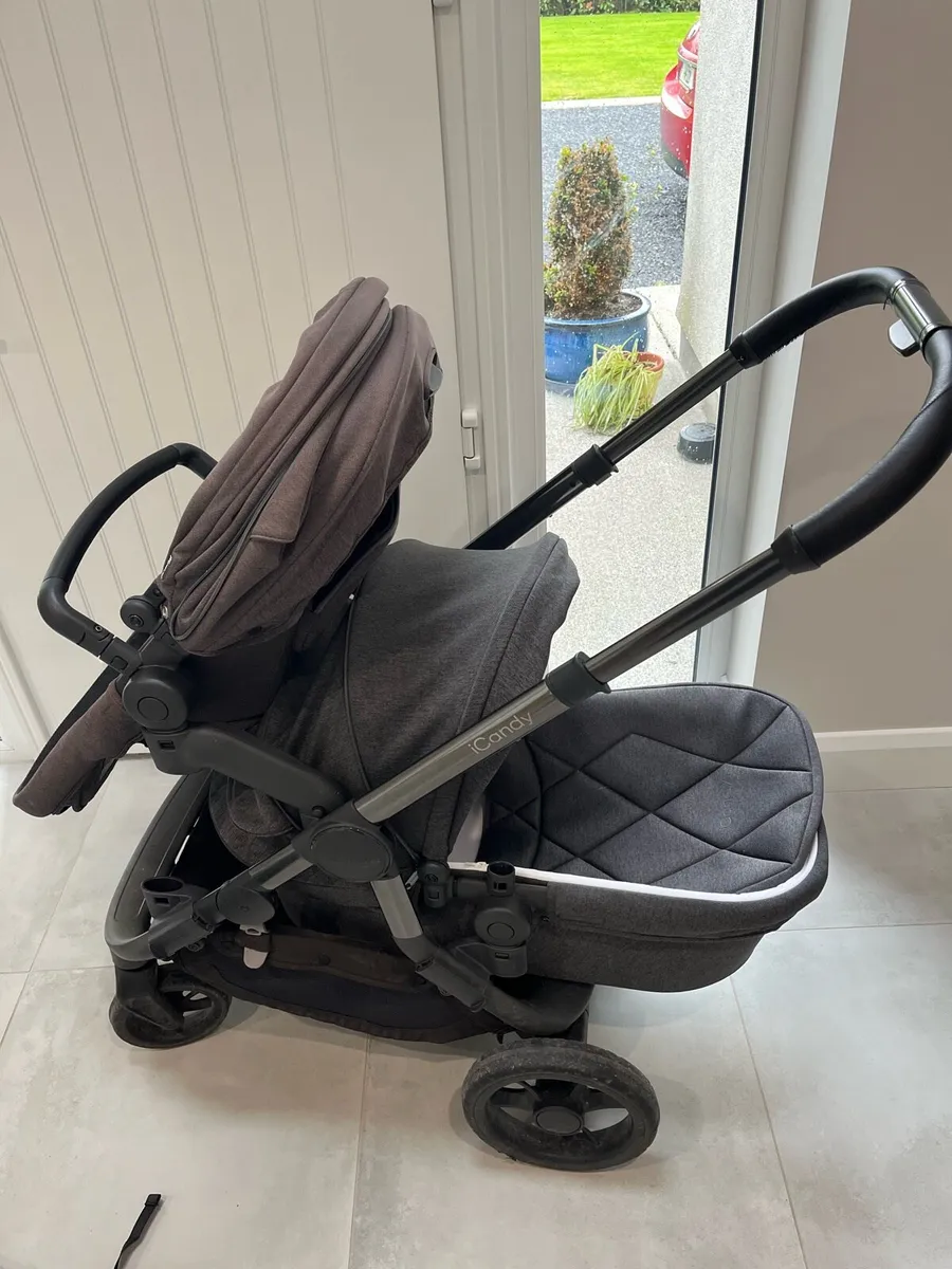 I candy orange double buggy - Image 1